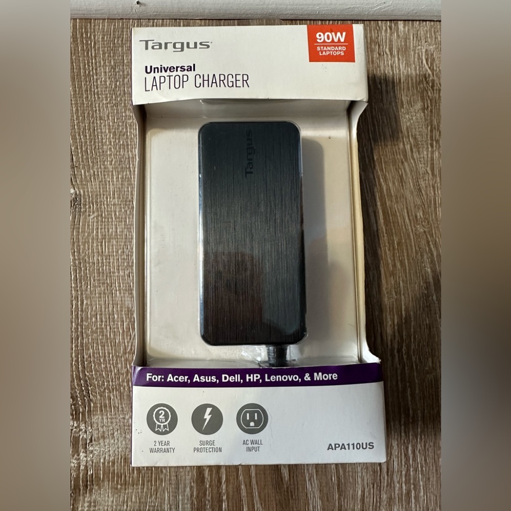 Targus Universal Laptop Charger, Never Used